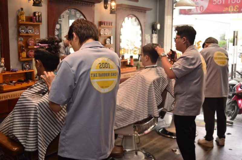 2001 BarberShop