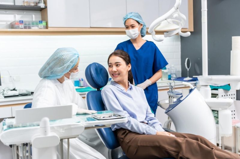 Nha khoa huyện Hóc Môn