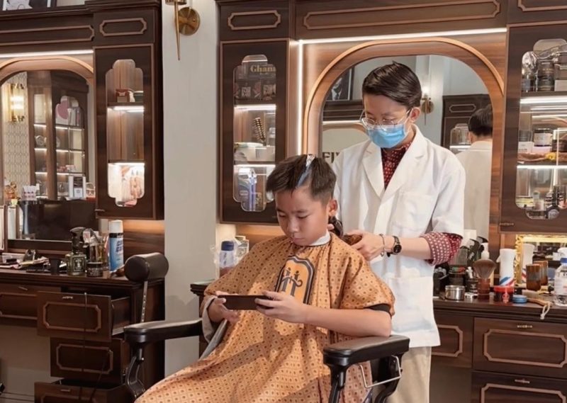Highfive Barbershop