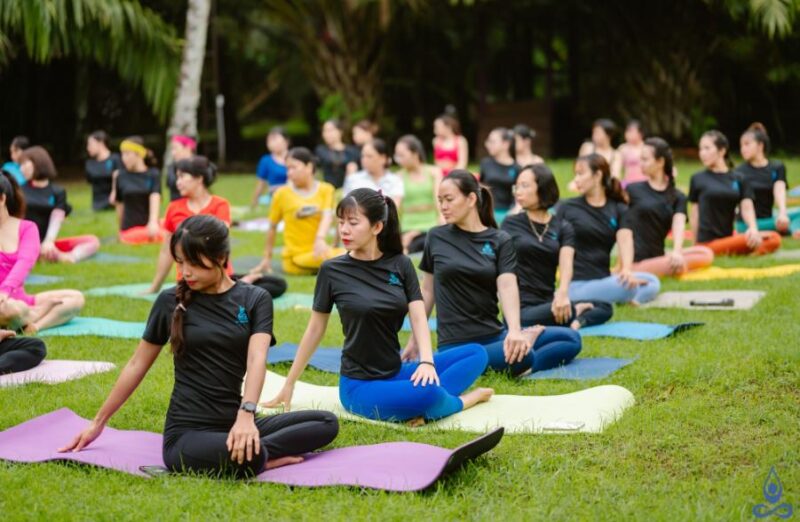 Yoga Tây Đô