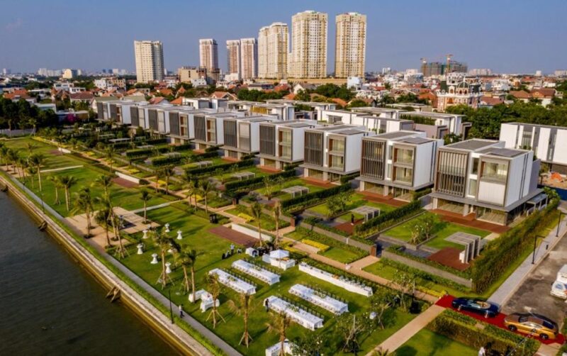 Holm Villas